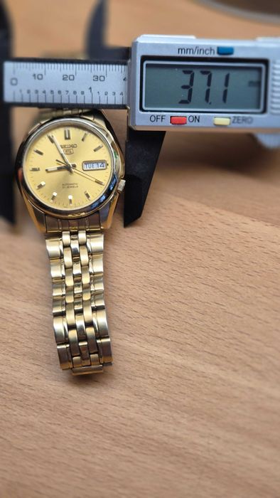 Zegarek *Seiko 5* automatic