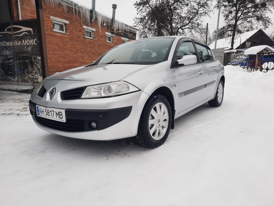 Продам  Автомобіль двигун 1.6МРІ