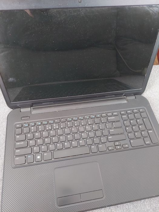 Laptop Dell Inspiron 17-3721