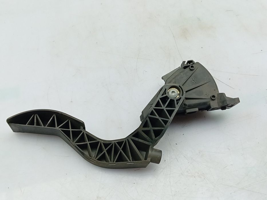 Pedal do acelerador AUDI A4 (8EC, B7)