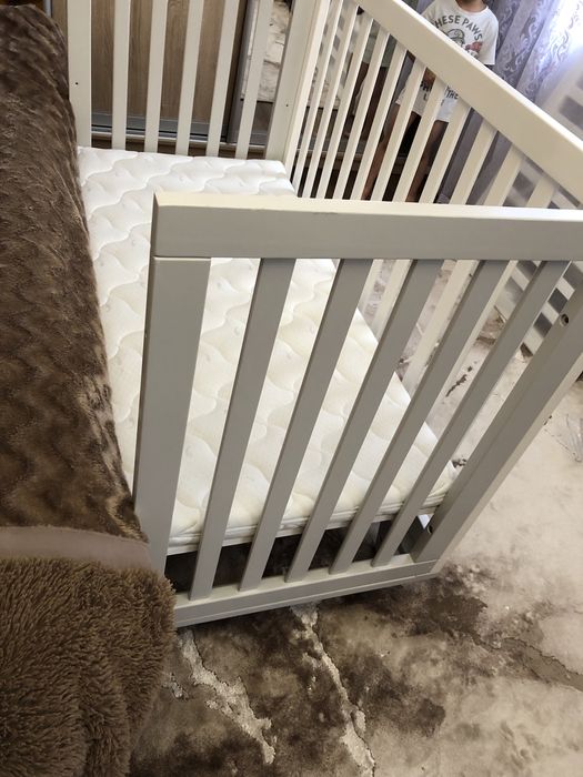 Дитяче ліжечко Верес + матрац