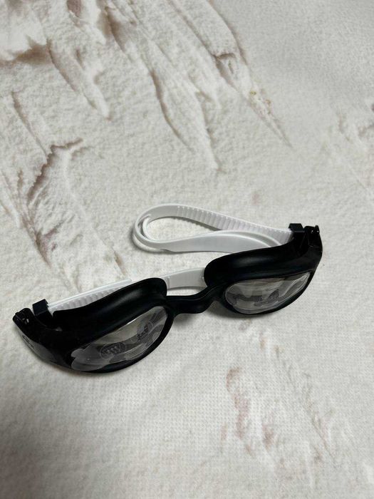 Дитячі окуляри для плавання crivit із покриттям проти запотівання