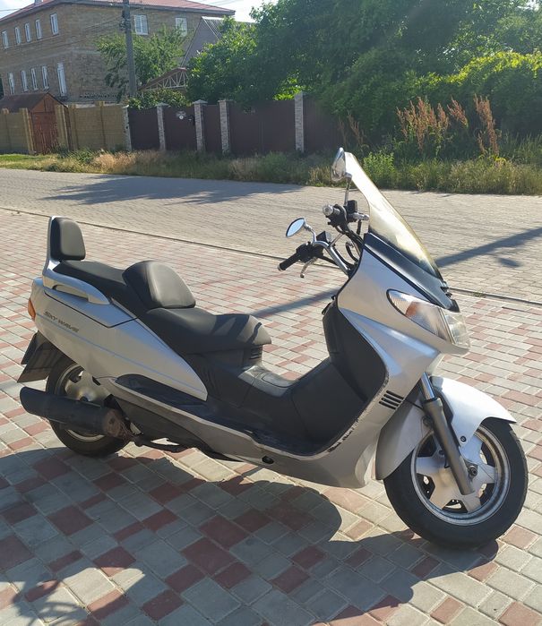 Suzuki sky wave 250