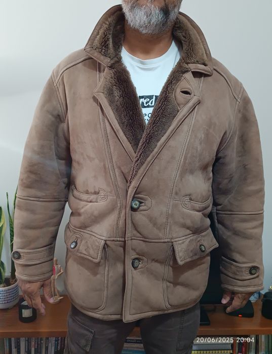 Casaco em pele de carneiro