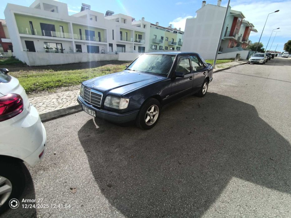 Mercedes 200 - Gasoleo (para trabalho)