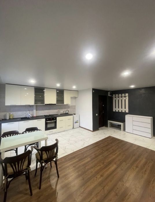 Продаж 3к квартири в Центрі м.Самар