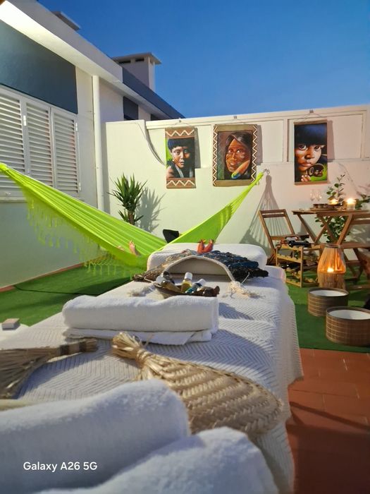 Sunset Amazon massage in olhao 85€
 35
