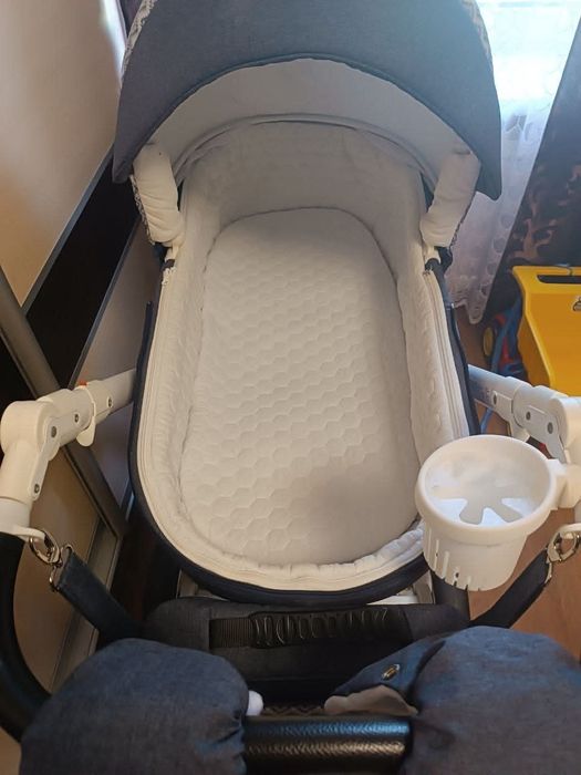 Каляска в ідеальному стані