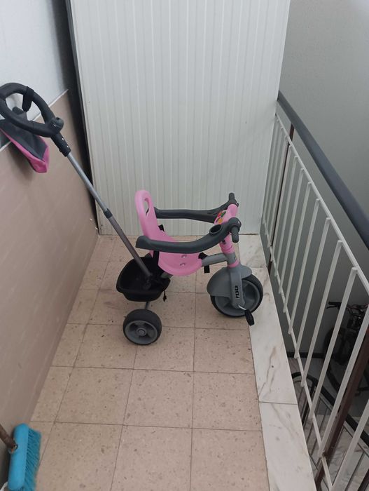 Triciclo para crianças