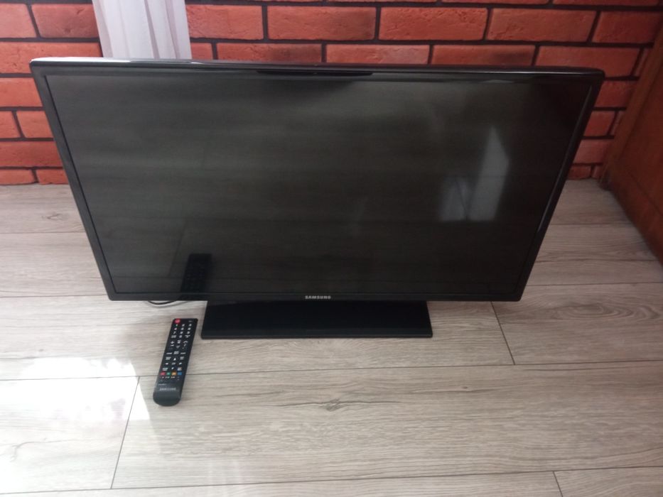 Telewizor Samsung 32 cale.
