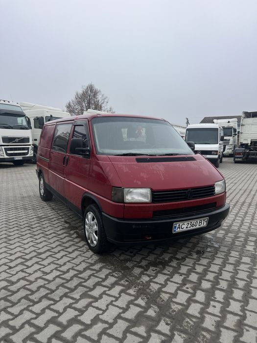 Volkswagen T4 1995 2.4