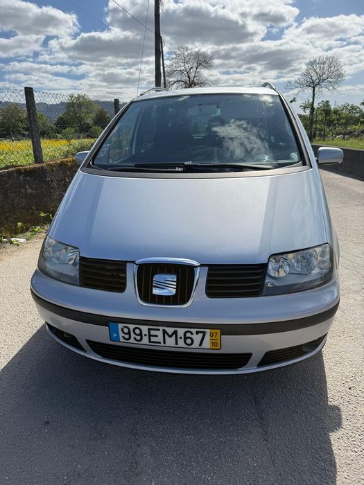 Vendo  ou troco por carrinha de 7 lugares mais pequena