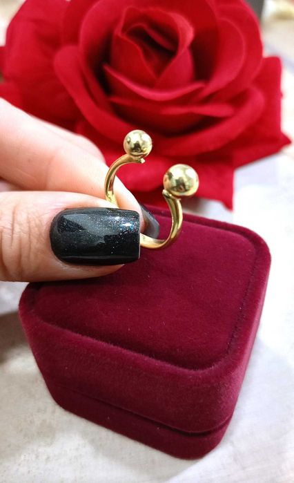 Złoty pierścionek p.585/2,35g