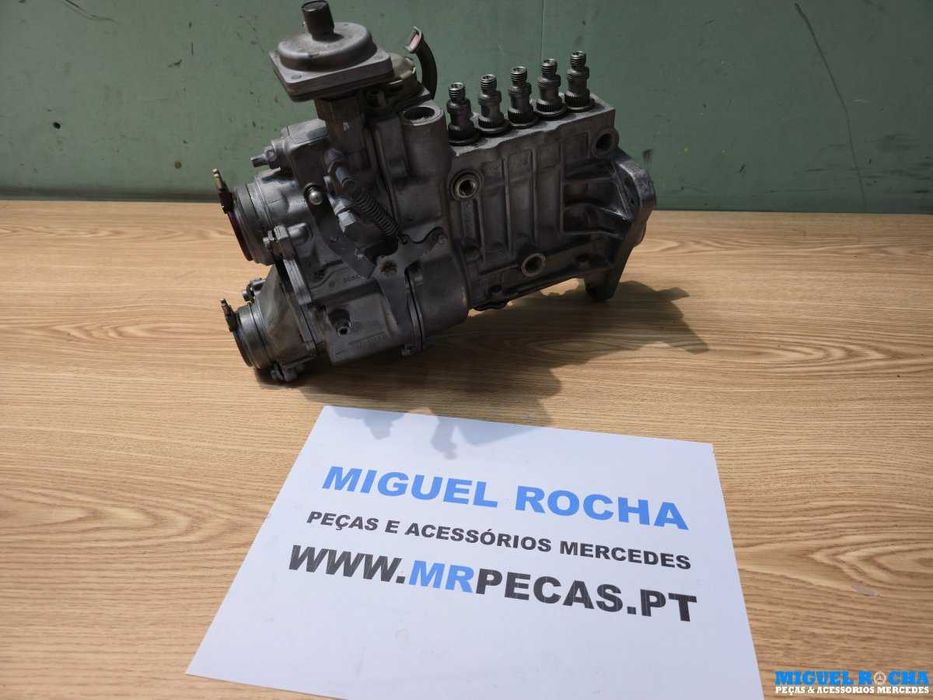 Bomba injectora Mercedes 190 2.5Turbo / 250Turbo OM602