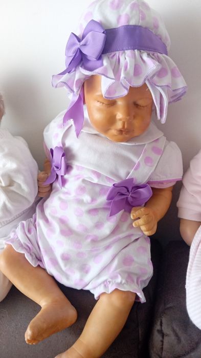 Boneca Reborn pesada tons lilás
