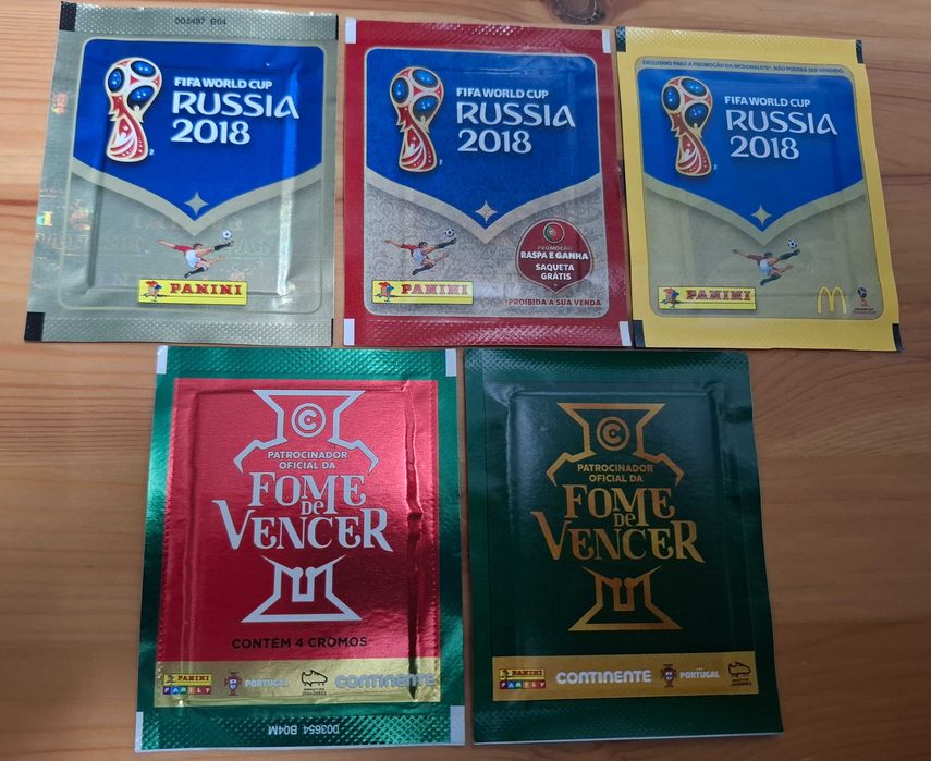 Lote de 20 saquetas de cromos fechadas Mundial Europeu Panini