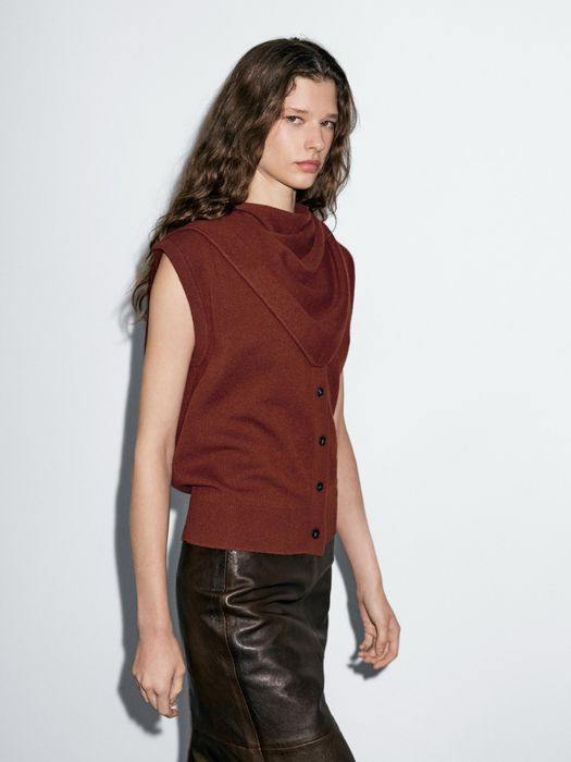 Massimo dutti нова жилетка
