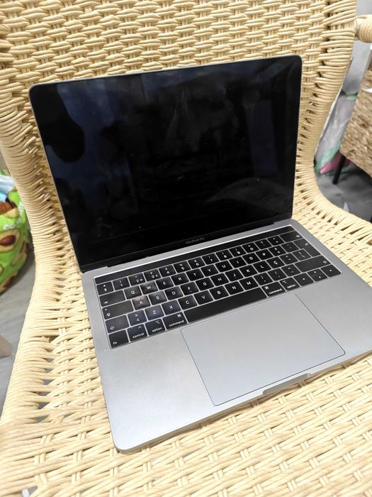 MacBook pro A2159