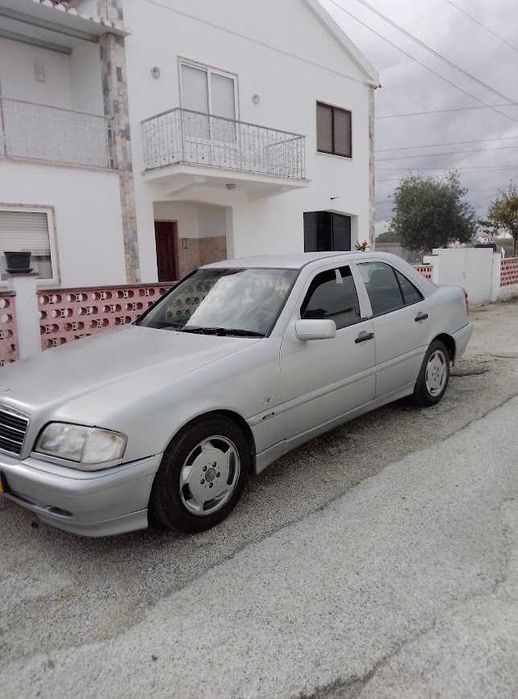 mercedes benz 220 cdi