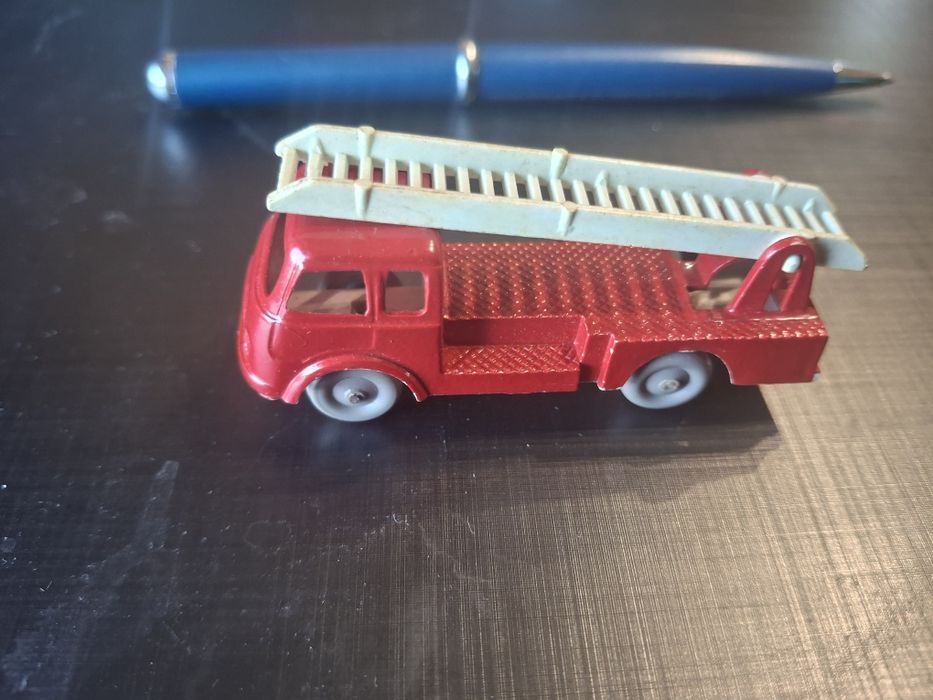 Carro bombeiros plástico ingap