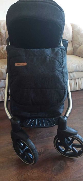 Коляска 2 в 1 Riko Swift Premium 13 Carbon