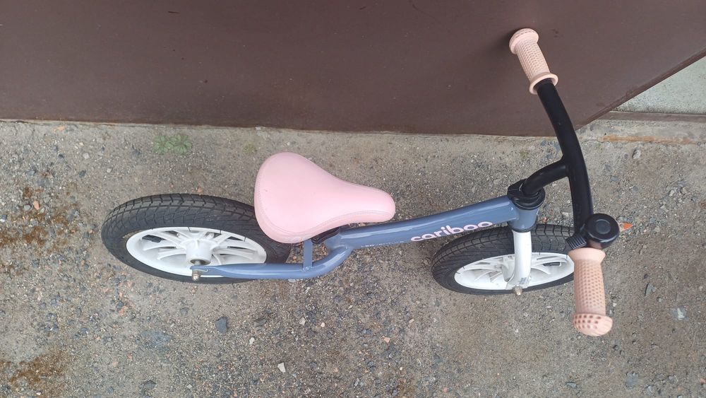 Rowerek biegowy cariboo LED