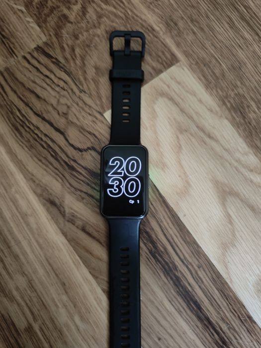 Часи Huawei watch fit se