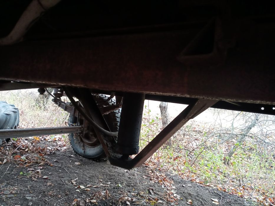 Продам причеп 2ПТС-4