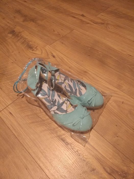 Buty koturny rozmiar 41