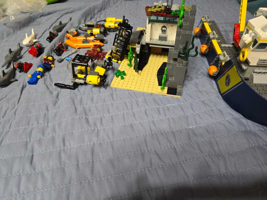 Lego City Корабель глибоководної експедиції 60095 оригінал