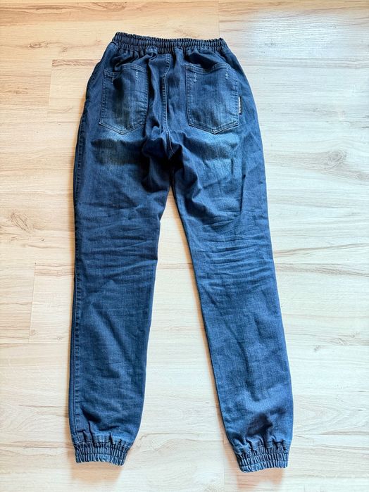 Grube Lolo spodnie joggery