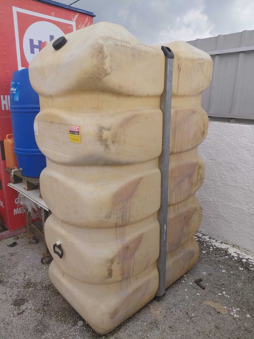 Depósito de gasóleo de 1500 litros