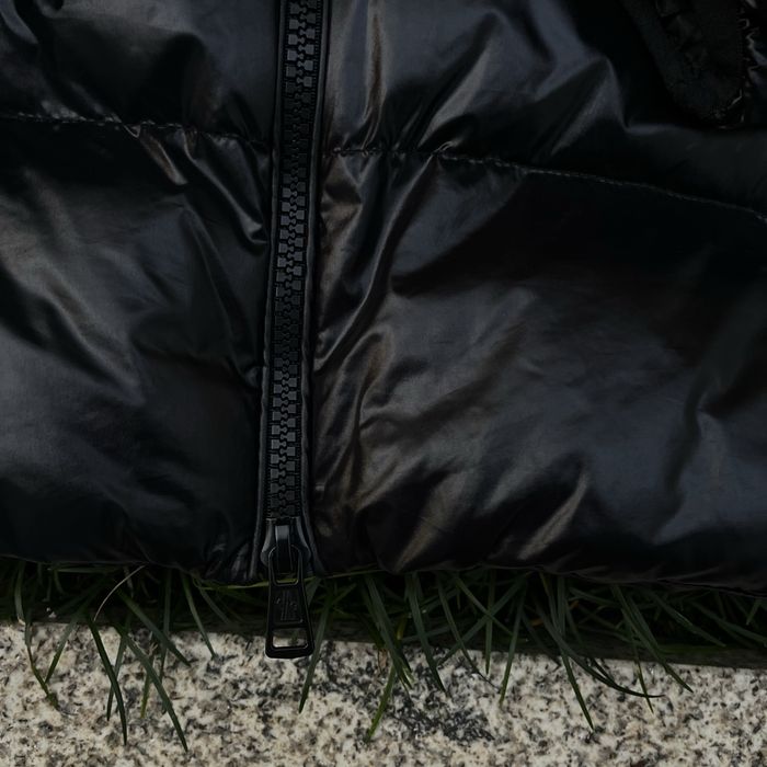 Moncler Puffer (black)