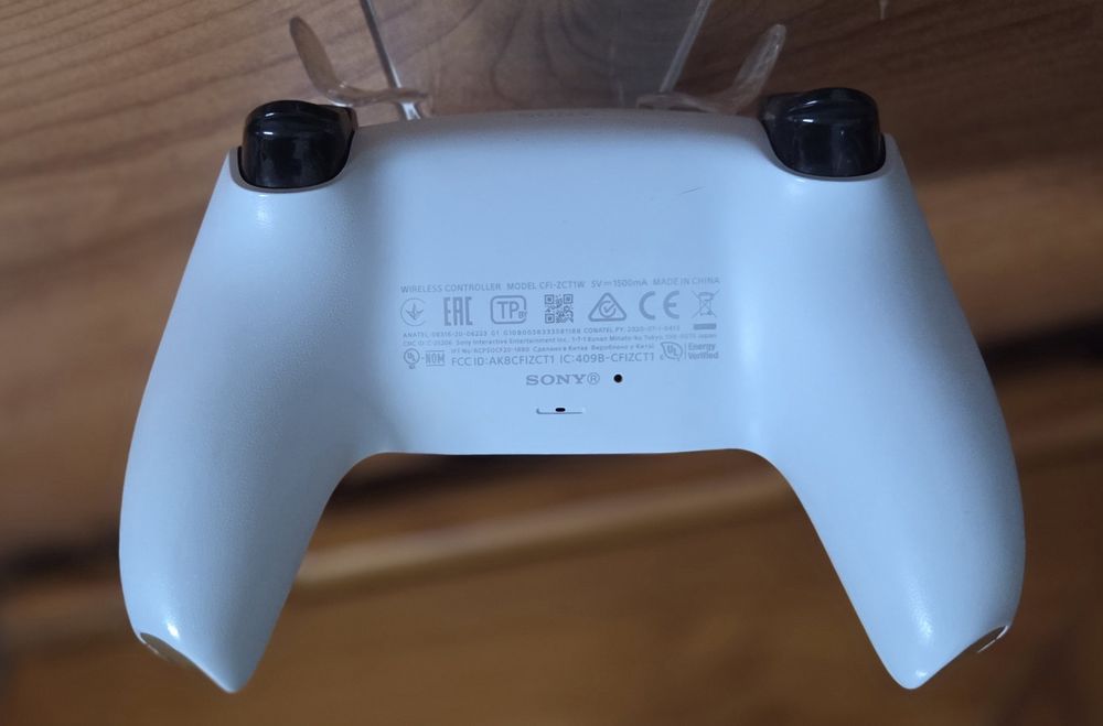 Comando PS5 DualSense Custom – TMR Anti-Drift