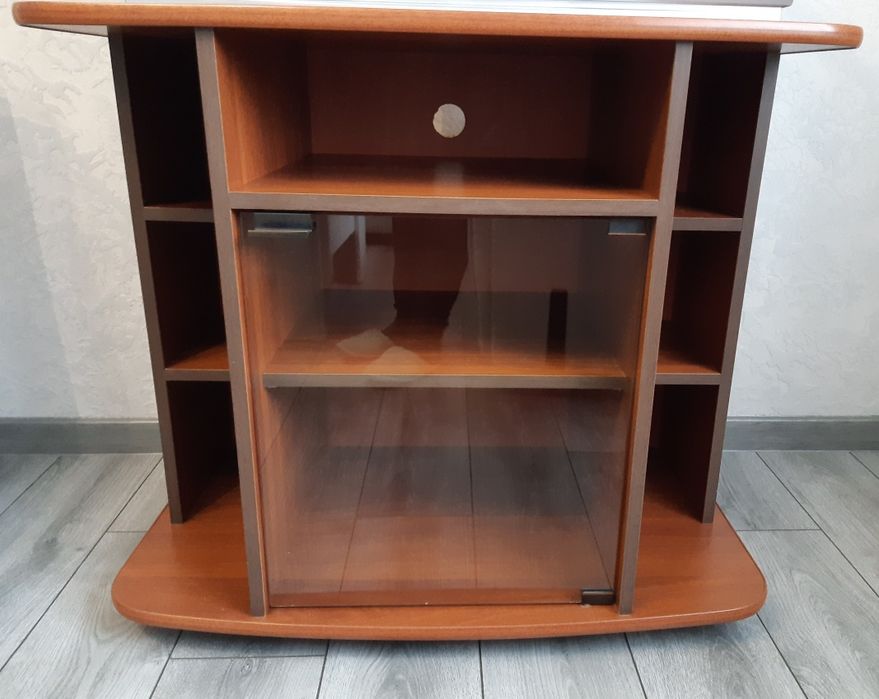 Тумба під телевізор