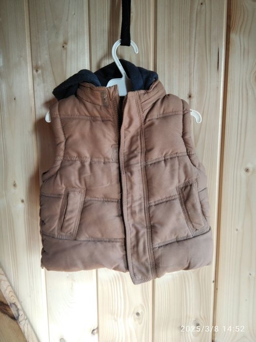 Wiosenny bezrękawnik/kamizelka dla chłopca