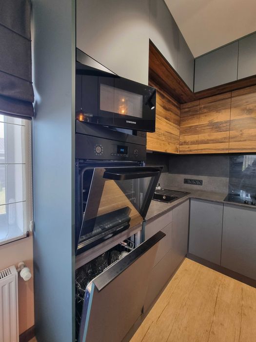 Без комісії будинок у заселеному котеджному містечку, сертифікат+