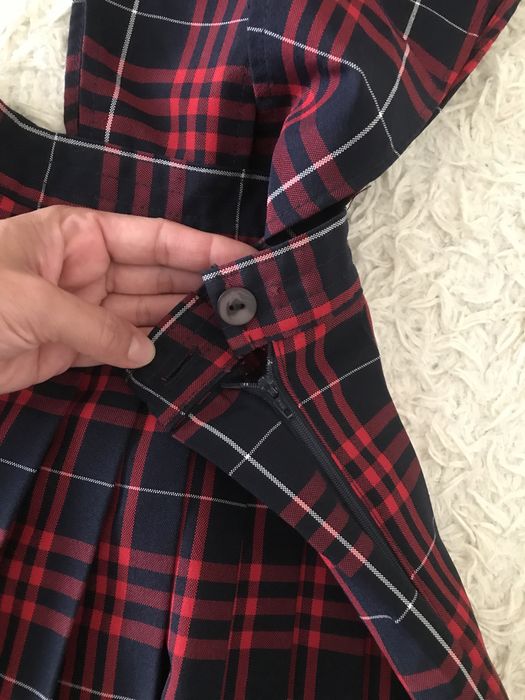 Шкільна спідниця, форма