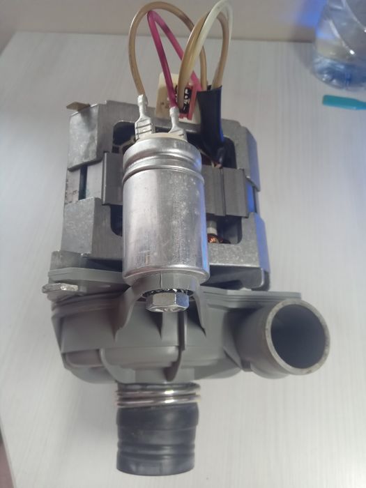 Помпа циркуляционная для посудомойки  BEKO IC-26225