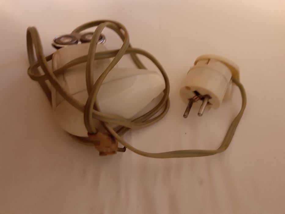 Продам бритву на запчасти или на ремонт