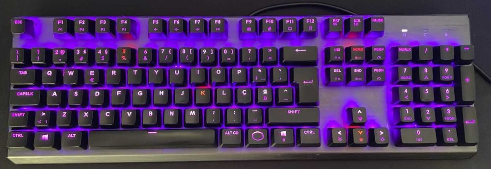 CoolerMaster Mechanical Keyboard463912701548318722