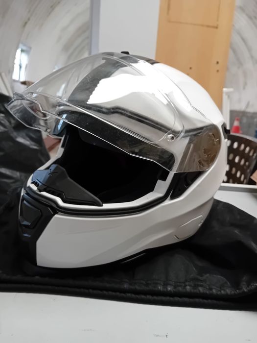 Vende se capacete