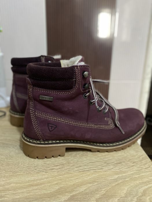 Жіноче зимове взуття Tamaris