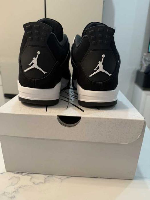 Jordan 4 Retro White Thunder R.43