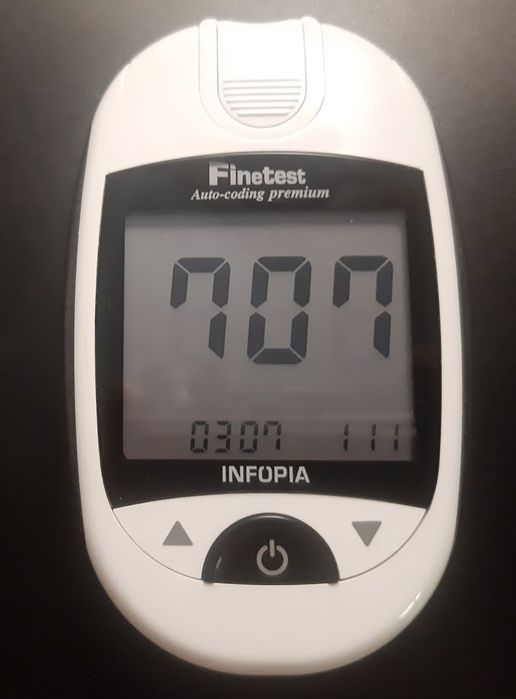 Продам глюкометр, 500 гривен. В отличном, рабочем состоянии!Иглы 64 шт