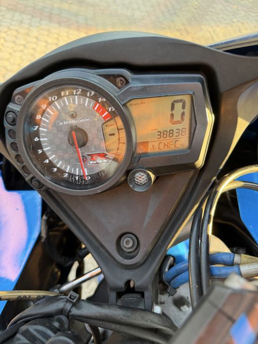 Gsxr-1000 k7