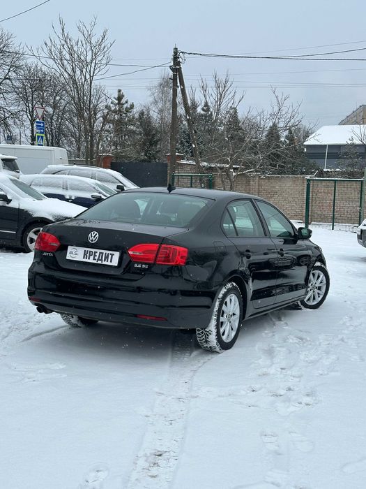 Продам Volkswagen Jetta 2010 рік можлива розстрочка,кредит,обмін!