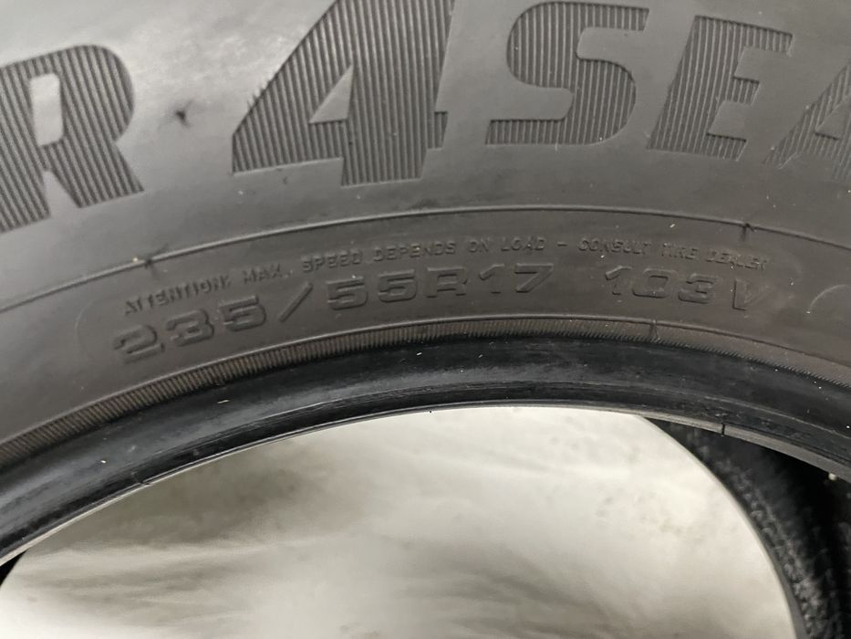 235/55R17 103V Goodyear Vector4Seasons Gen-2
