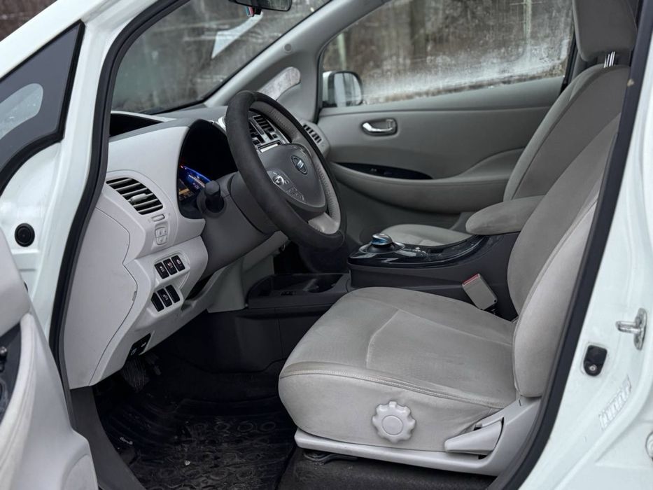 NIssan Leaf 24 kWh Електро Авто