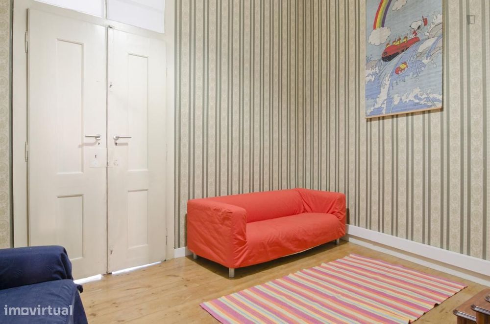 Quarto - localizado em Alcântara Lisbon